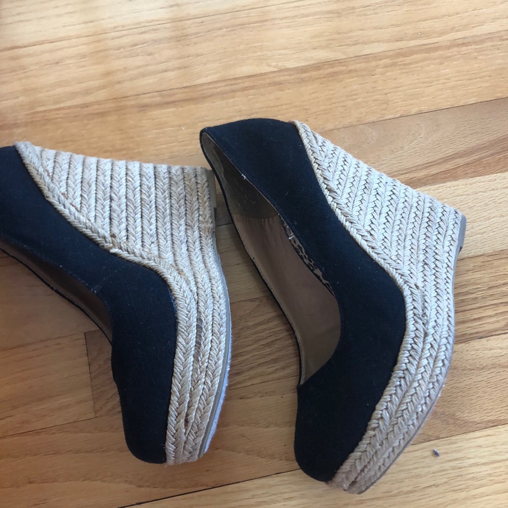 Wedges - Picture 7 of 12
